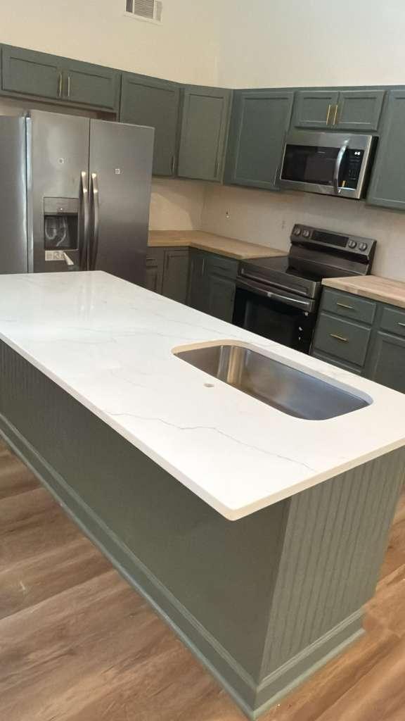 Foto del edificio - 390 Cologne Dr SE