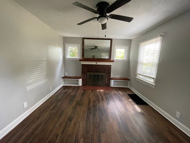 Foto del edificio - 1517 Shingo Ave