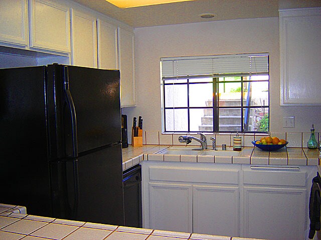 Kitchen - 3529 Brookfield Way