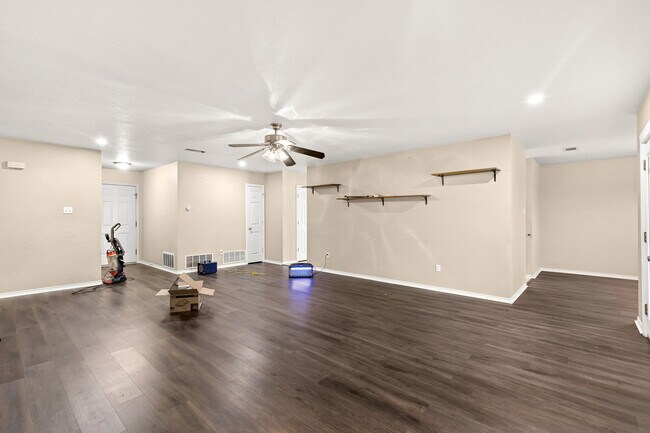 Foto del edificio - 4401 Rance Ln