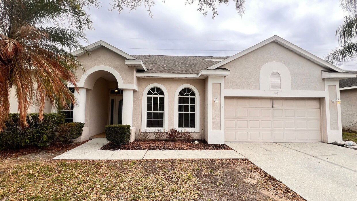 Spacious 4BR Home in Winter Springs | 2,874 Sq Ft | Pet-Friendly | Near Park & Playground - Spacious 4BR Home in Winter Springs | 2,874 Sq Ft | Pet-Friendly | Near Park & Playground