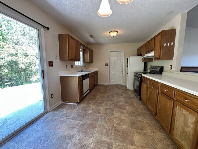 Foto del edificio - 133 Glenwood Dr