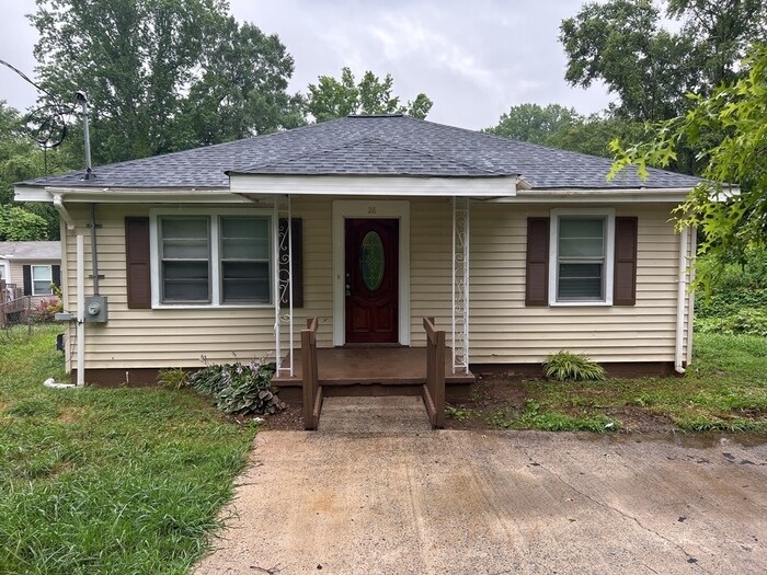 Primary Photo - House in Greenville