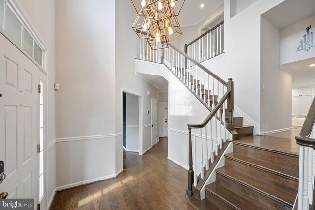 Foto del edificio - 47118 Garrett Pl