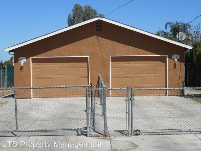 Building Photo - 2139 Michael Ave