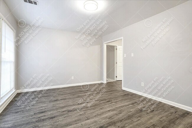 Building Photo - 3 br, 2 bath House - 517 Clara Dr