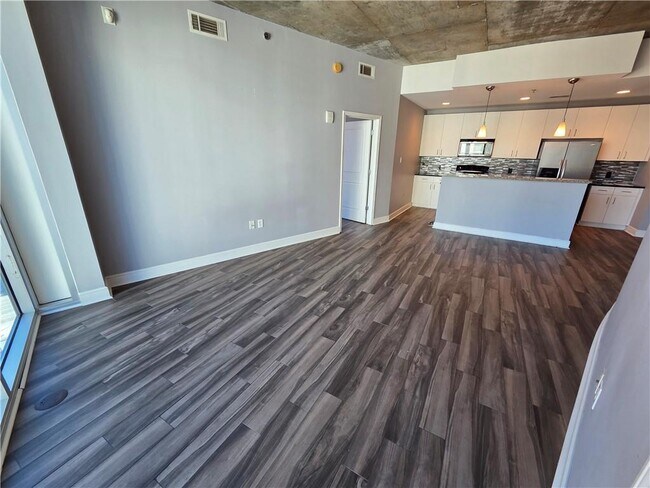 Foto del edificio - 44 Peachtree Pl NE