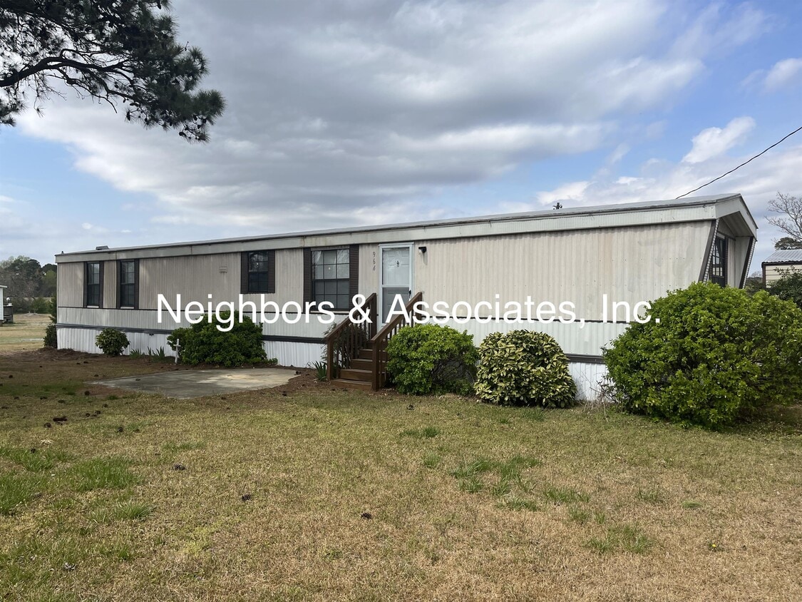 964 Pleasant Hill Church Rd, Benson, NC 27504 House Rental in Benson