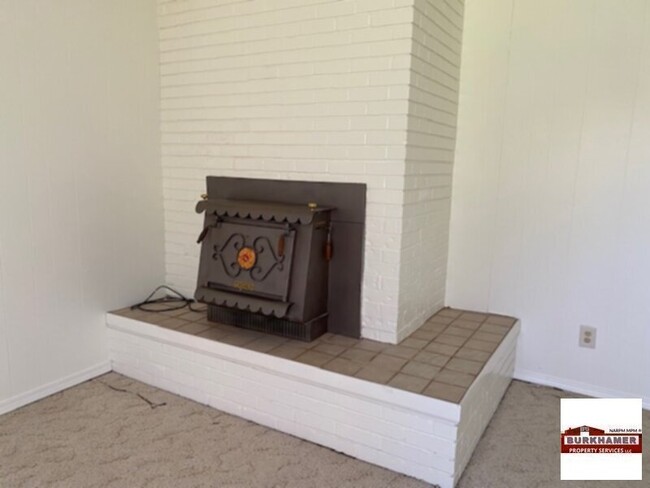 Foto del edificio - 611 N 6th St. Montesano, WA. 98563