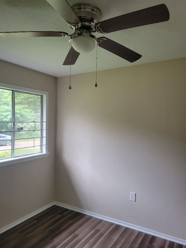 Building Photo - 1436 Woody Dr