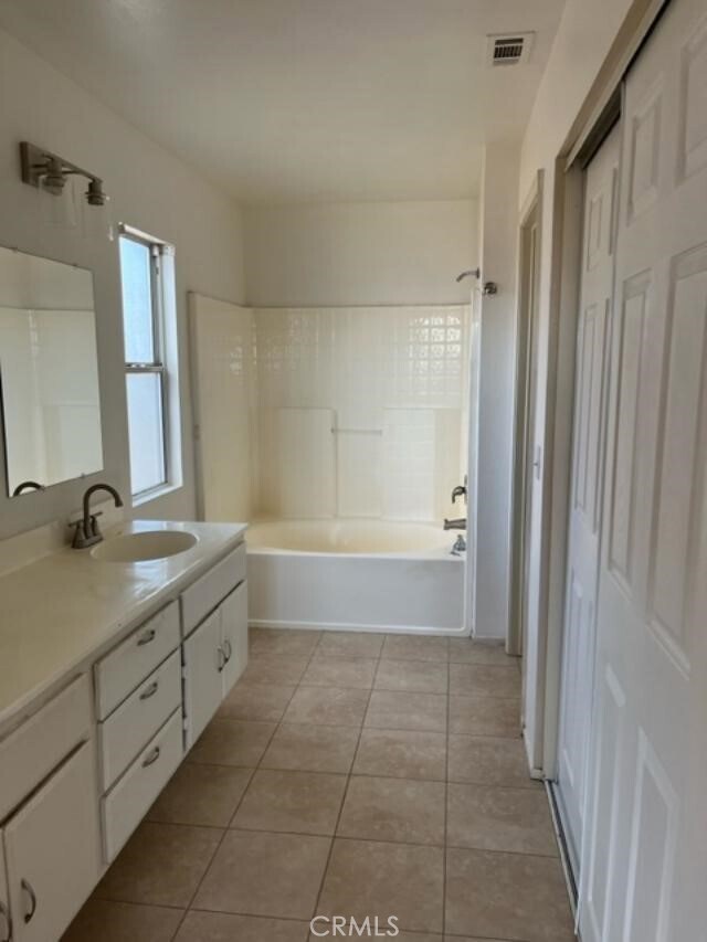 Building Photo - 6492 Haven View Dr