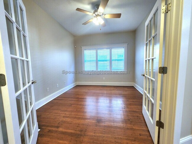Building Photo - 2622 Carrollton Avenue