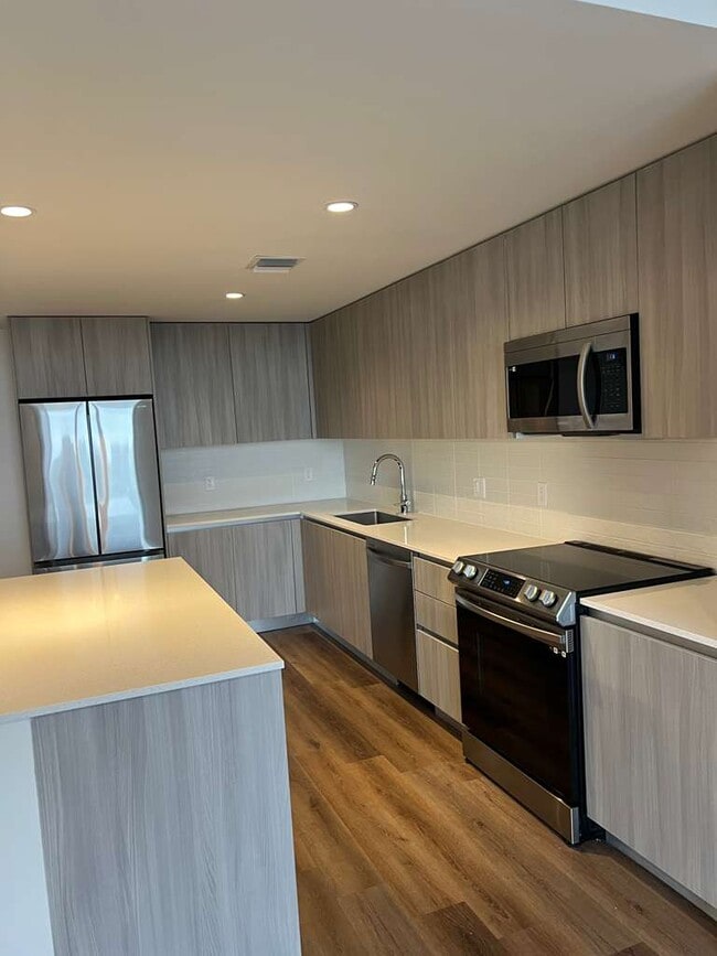 Foto del edificio - 2722 SW 28th Ave