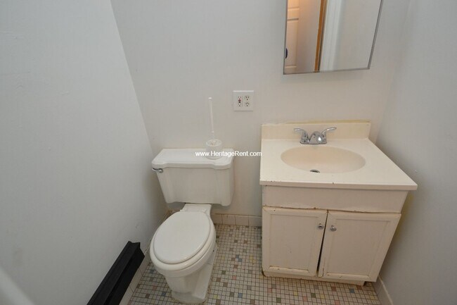 Building Photo - 5143 Colerain Ave