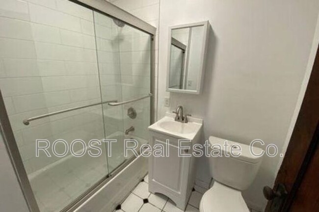 Foto del edificio - 1701-1707 N. Summit Street
