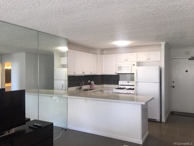 Building Photo - 430 Lewers St