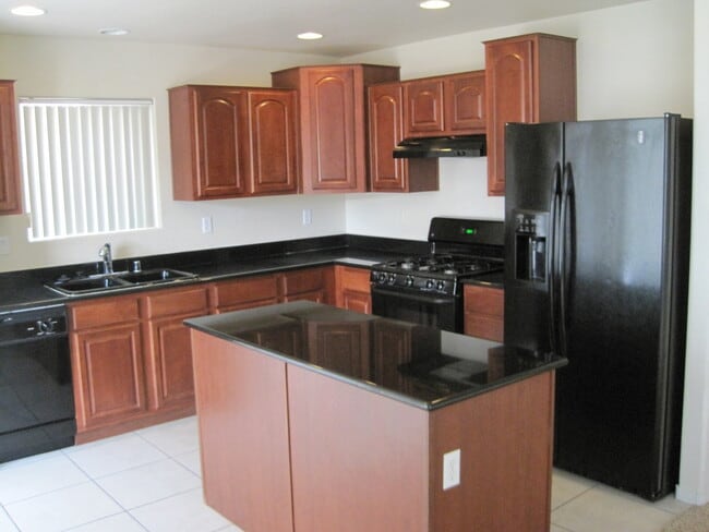 Foto del edificio - 9241 Harbor Stream Ave