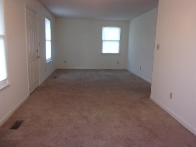 Photo - 704 Leeville Pike Apartment