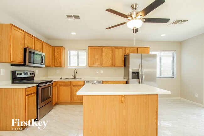 Foto del edificio - 3715 W Carson Rd