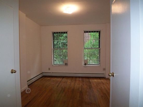 Primary Photo - 940 Broadway