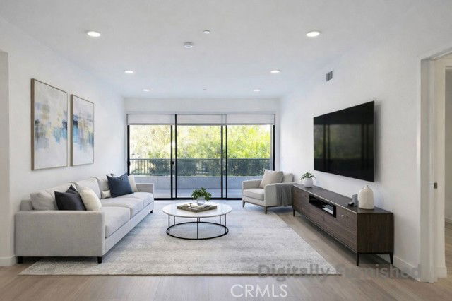 Building Photo - 12012 Valleyheart Dr