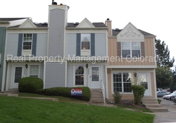 Foto principal - 2 Bedroom Townhome in Dutch Ridge