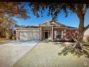 Building Photo - 6510 Carisbrooke Ln