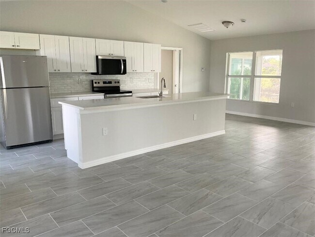 Foto del edificio - 1708 NE 33rd Ln