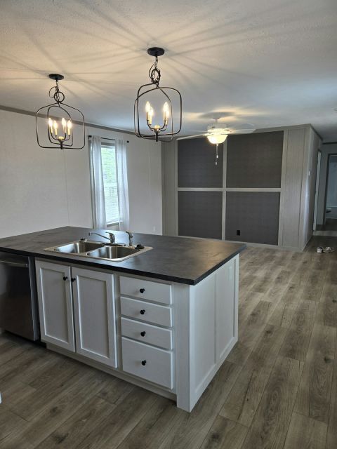 Building Photo - 9 Collingwood Dr