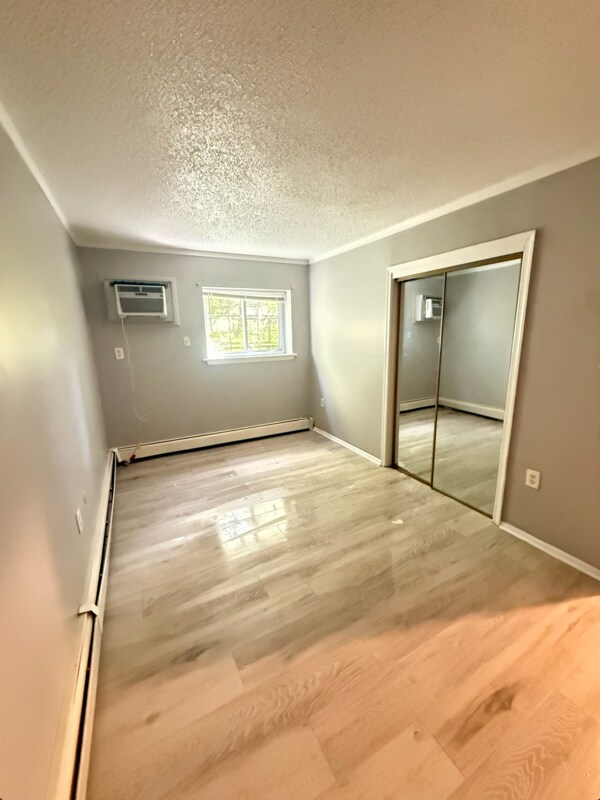 Foto del edificio - 6014 Springfield Ave