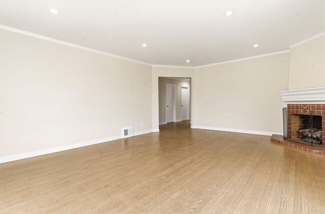 Building Photo - Updated Portola Single-Family Home w/ 2-Car Garage & Backyard