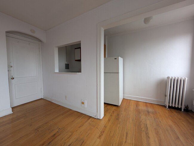 Foto del edificio - 3346 N Marshfield Ave