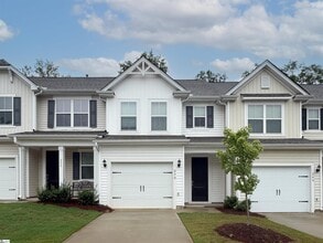 Building Photo - 250 Bryland Wy