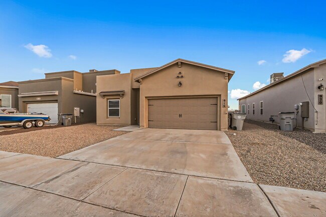 Foto del edificio - 916 Keenland Ave