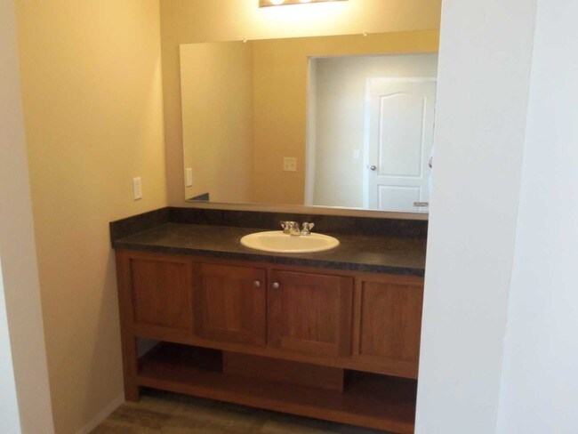 Building Photo - 11044 Quail Run Ct