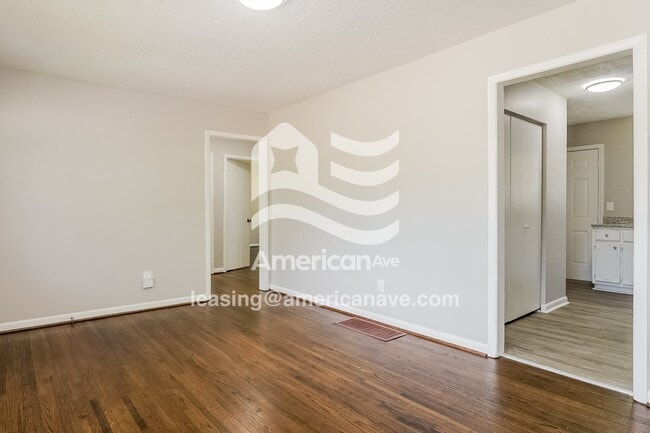 Foto del edificio - 6825 6th Ave S