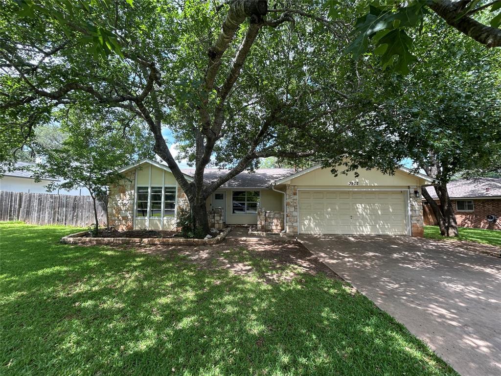 Primary Photo - 3902 Beaconsdale Dr