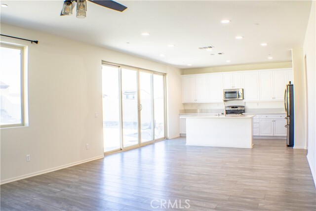 Foto del edificio - 1463 Babbling Brook Pl