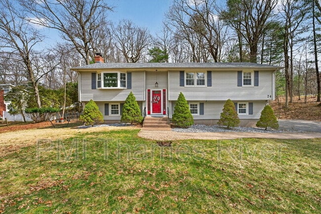 Photo - 74 Hurlburt St House