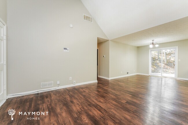 Foto del edificio - 5205 Birdlake Dr NW