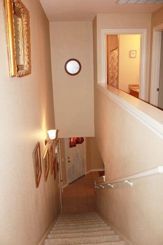 Foto del edificio - 824 Oakwood Ct