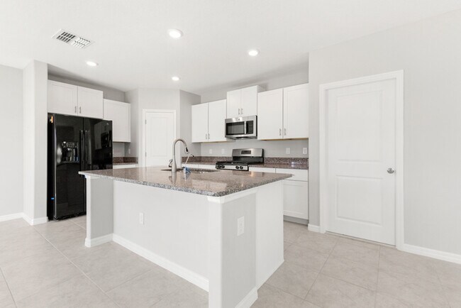Building Photo - LIKE NEW Home For Rent in Belmont!