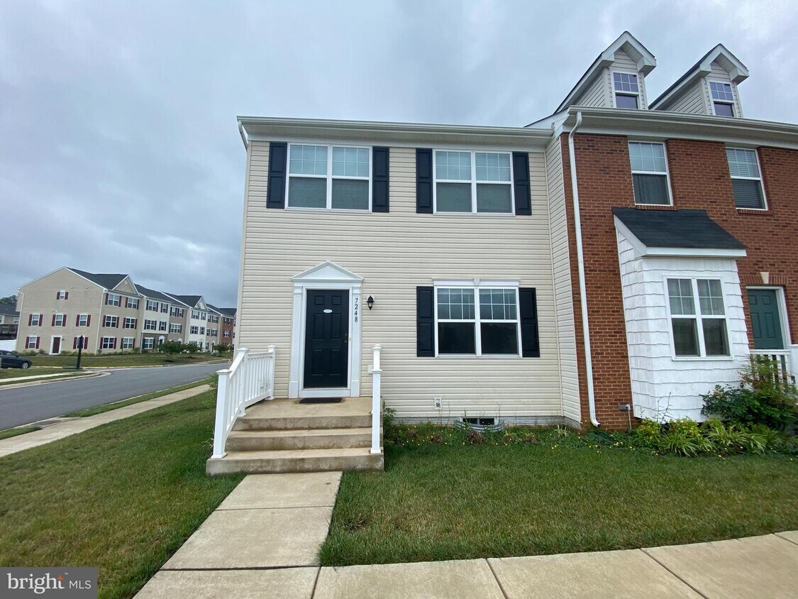 7248 Statesman Blvd, Ruther Glen, VA 22546 Townhouse for Rent in
