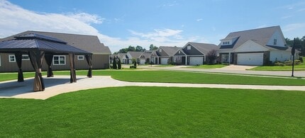 Building Photo - 4715 Anise Cir
