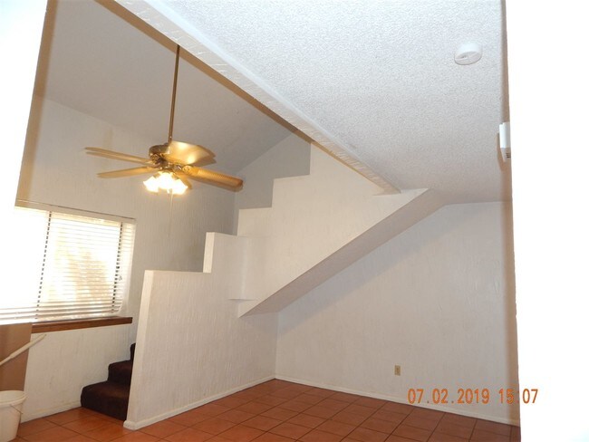 Foto del edificio - 795 E 24th St