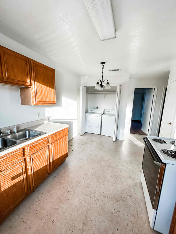 Foto del edificio - 1604 Windward Dr