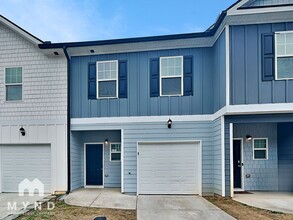 Building Photo - 5097 Lower Elm St