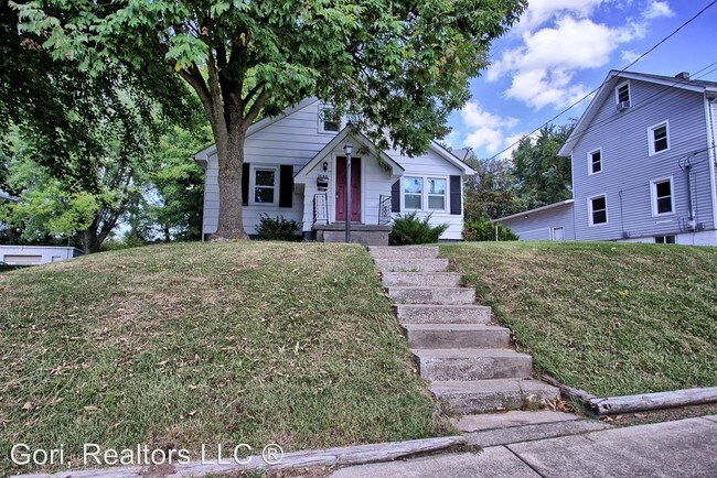 Building Photo - 3 br, 2 bath House - 1446 Eberhart