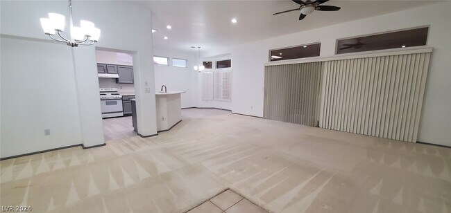Building Photo - 9969 Bundella Dr