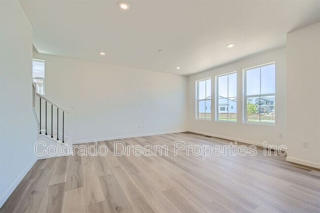 Foto del edificio - 10921 Norfolk Ct